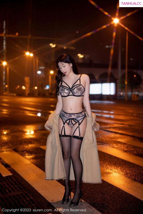 江真真  [XiuRen]高清写真图 2023.03.16 No.6424 江真真 黑丝美臀第29张图片